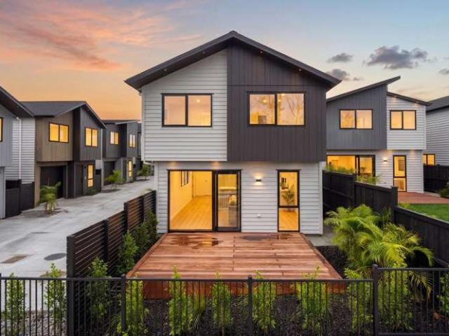 80E Tukutata Crescent, Milldale, Rodney