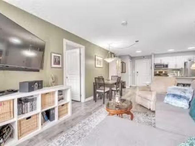 8109 403 Mackenzie Way Sw, Airdrie, AB, T4B 3V7 condo for sa.