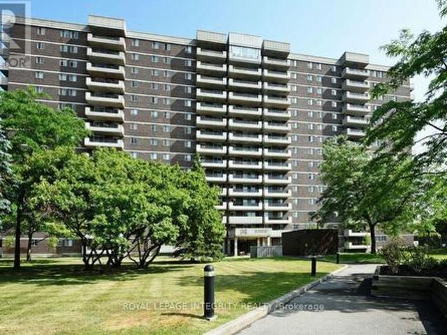 810 1 Playfair Drive, Ottawa, ON, K1H 8P6 condo for sale | Listing ID X13560 | Royal LePage