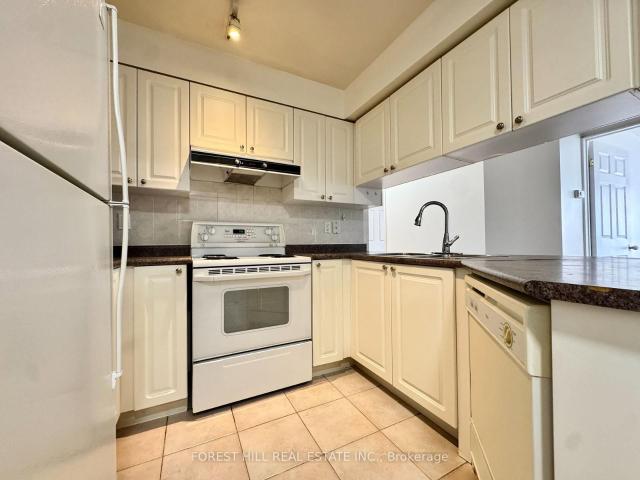 810 889 Bay Street, Toronto | 3Beds/2Bath, Condo, $4,300/mo | Condos. Ca