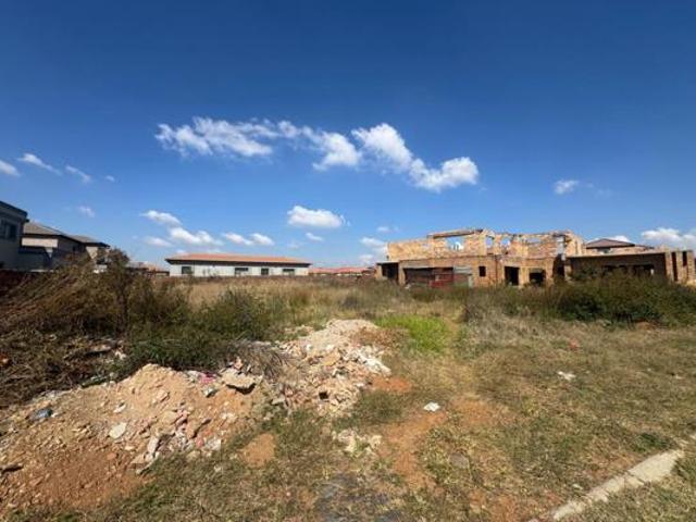 810 m² Land available in Middelburg Central