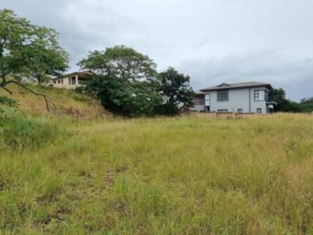 810 m² Land available in Shelly Beach