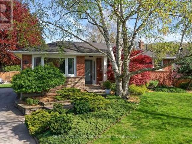 811 Teal Drive, Burlington, ON, L7T 2Y8 house for sale | Listing ID W12262 | Royal LePage