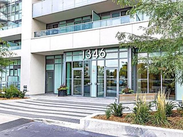 812 1 Danforth Road, Toronto, ON, M1J 0A9 condo for sale | Listing ID E13590 | Royal LePage