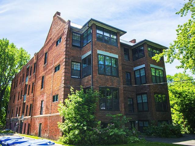 812 Wolseley Avenue 2 Bedroom Apartment for Rent at 812 Wolseley Ave, Winnipeg, MB R3G 1C6 Wolseley