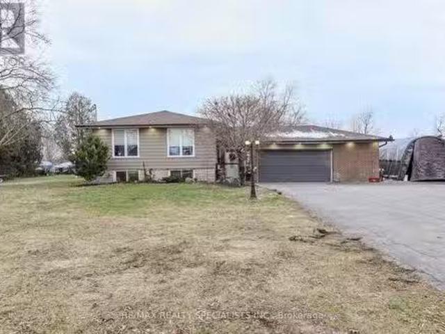 8136 Hornby Road, Halton Hills, ON, L0P 1E0 house for sale.