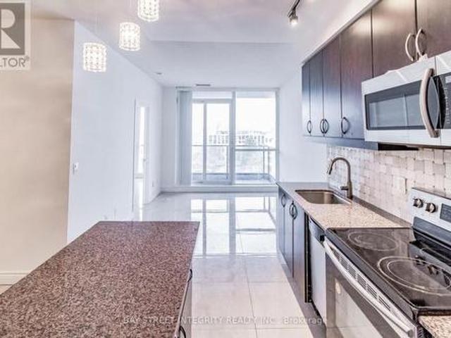 813 2 Bayview Avenue, Toronto, ON, M2K 0A3 lease for lease | Listing ID C13508 | Royal LePage