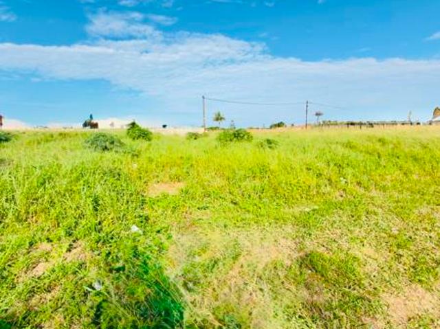 815 m² Land available in Brackenham