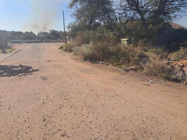 815 m² Land available in Lephalale Ellisras