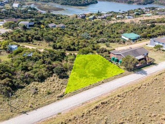 815 m² Land available in Morgans Bay