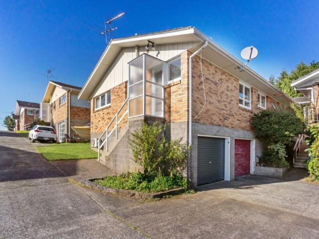 8/16 Boyd Avenue, Royal Oak, Auckland