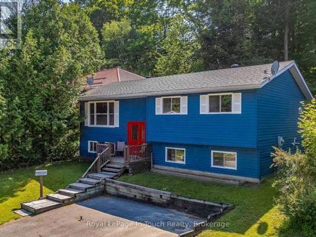 817 Birchwood Drive, Midland, ON, L4R 4Y3 house for sale | Listing ID S13536 | Royal LePage