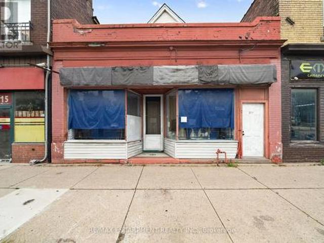 817 King Street E, Hamilton, ON, L8M 1B1 commercial for sale | Listing ID X13572 | Royal LePage