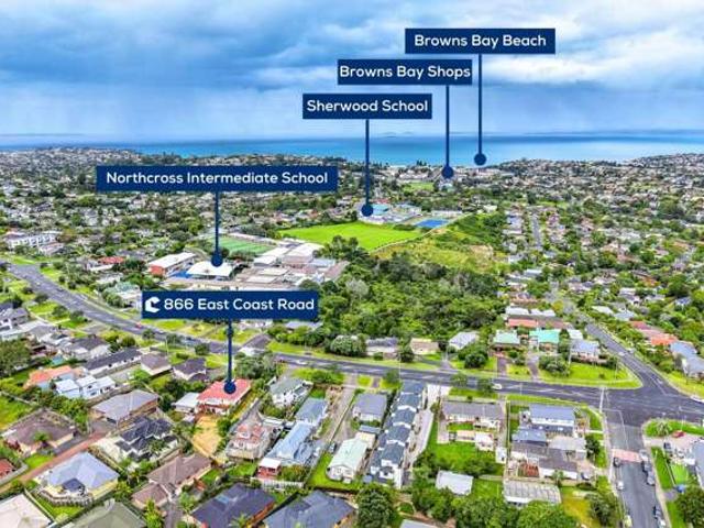 817C East Coast Road, Northcross, North Shore City