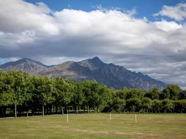 8/188 Domain Road, Dalefield, Queenstown For Sale