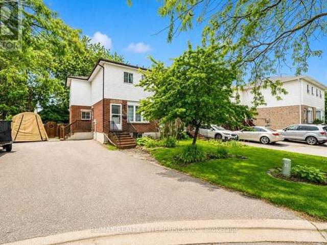 818 Buttonbush Court, Oshawa, ON, L1K 2H9 house for lease | Listing ID E13469 | Royal LePage