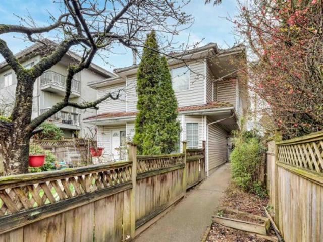 819 70Th Avenue W, Vancouver, BC, V6P 2X5 duplex for sale | Listing ID R3098 | Royal LePage