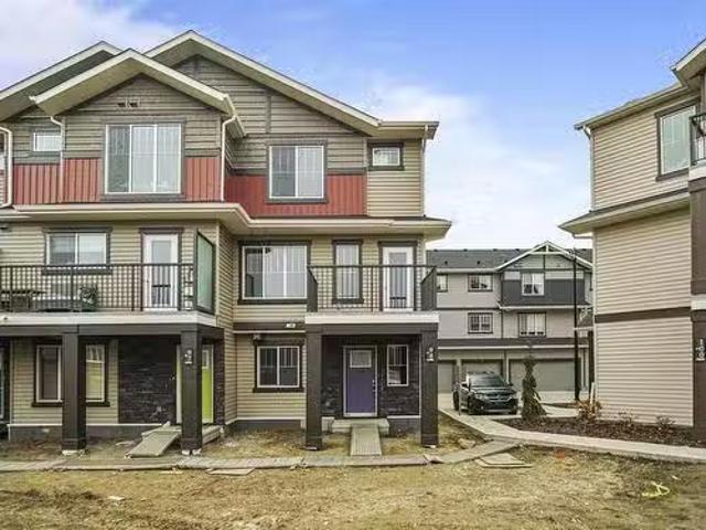 #81 50 Mclaughlin Dr, Spruce Grove, AB, T7X 0E1 townhouse fo.