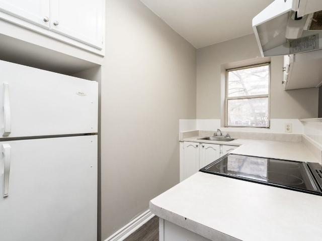 81 83 Isabella Street 1 Bedroom Apartment for Rent at 81 Isabella St, Toronto, ON M4Y 1N7 The Village