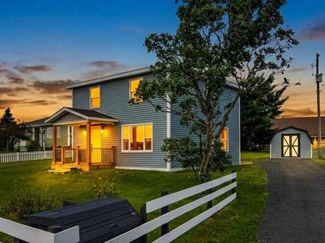 81 Water Street, Bay Roberts, NL, A0A 1G0 house for sale | Listing ID 1302 | Royal LePage