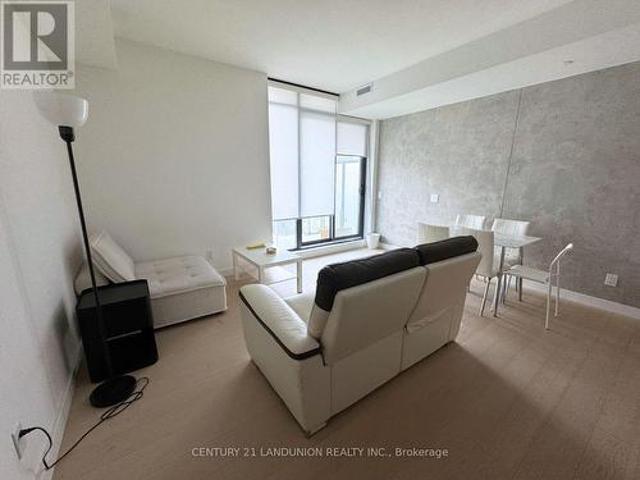 1401 81 Wellesley Street E, Toronto, ON, M4Y 0C5 lease for lease | Listing ID C12901 | Royal LePage