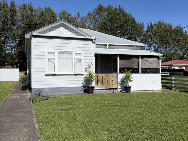 81 Willoughby Street, Halcombe