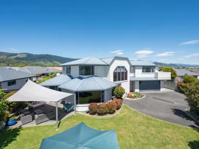 81 Aldinga Avenue, Stoke, Nelson