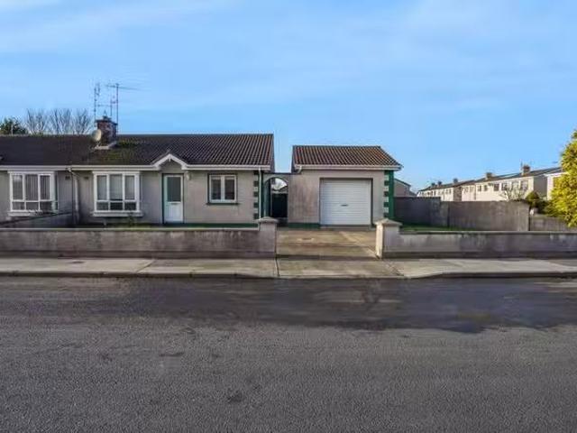 81 Ashbrook, Dundalk, Co. Louth, A91Y6EK is for sale
