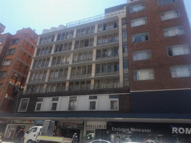 81 Bedroom Flat in Hillbrow