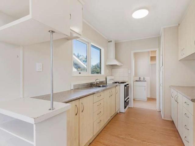 81 Crawford Avenue, Mangere Bridge, Manukau City