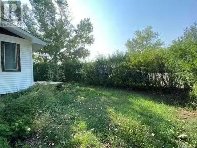 81 Grand Avenue, Plenty, SK, S0L 2R0 house for sale Listing.