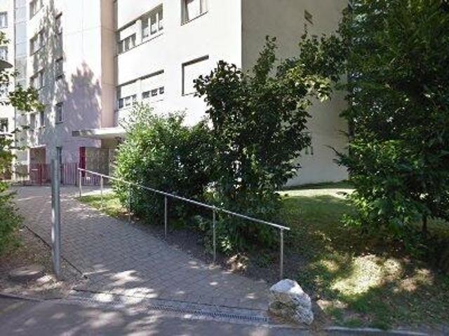 81 m2 apartment for rent in Biel