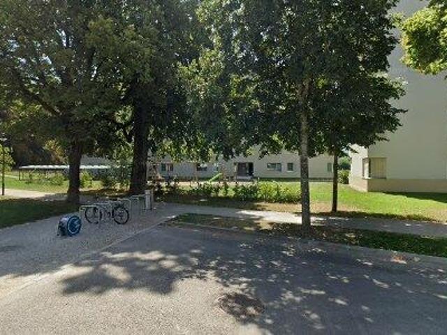 81 m2 apartment for rent in Greyerz