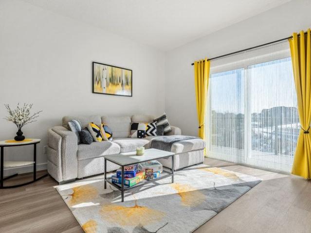 81 Street South West