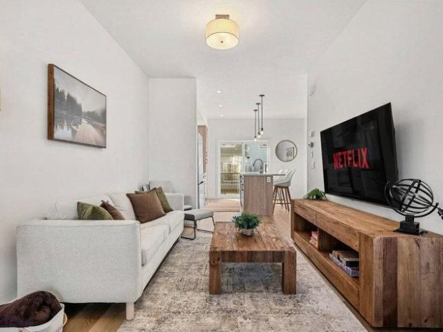 81 Street South West