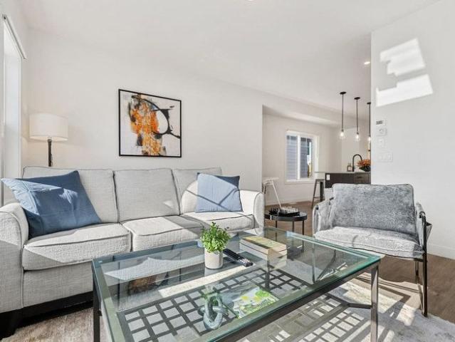 81 Street South West