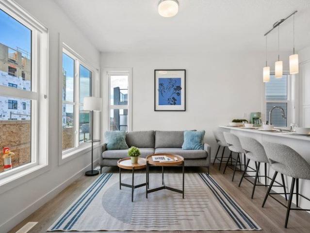 81 Street South West