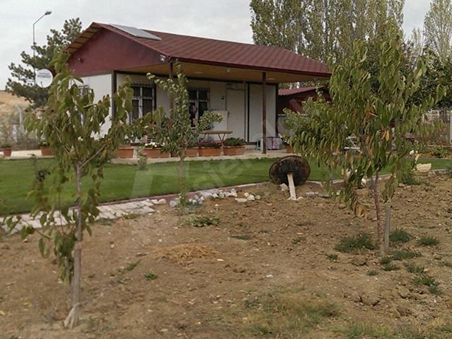 820 M2 ARSA İÇERİSİNDE
