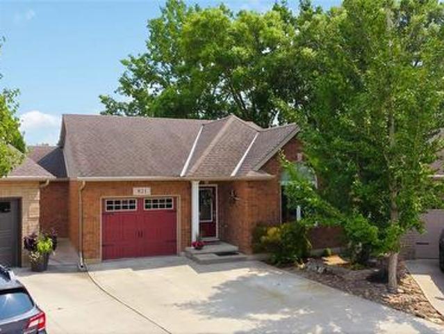821 Carriage Way, Sarnia, ON, N7W 0A5 house for sale | Listing ID 26019 | Royal LePage