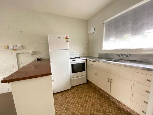 8/223 Grey Street