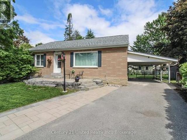 822 Argyle Street, Peterborough Northcrest Ward 5, ON, K9H 5T3 house for sale | Listing ID X13419 | Royal LePage