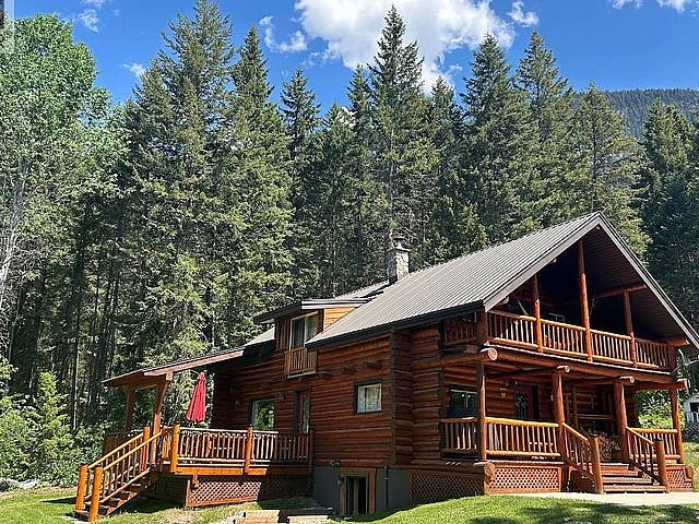 823 Crandall Road Golden, British Columbia