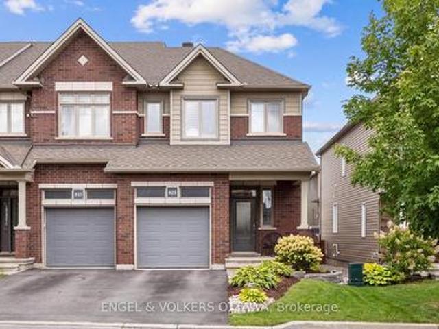 825 Loosestrife Way, Ottawa, ON, K1T 0L8 house for sale | Listing ID X13712 | Royal LePage