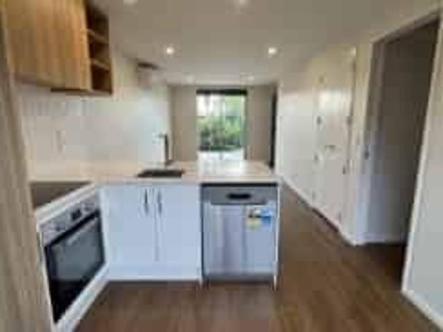 8/25 Tranent Road, Mangere