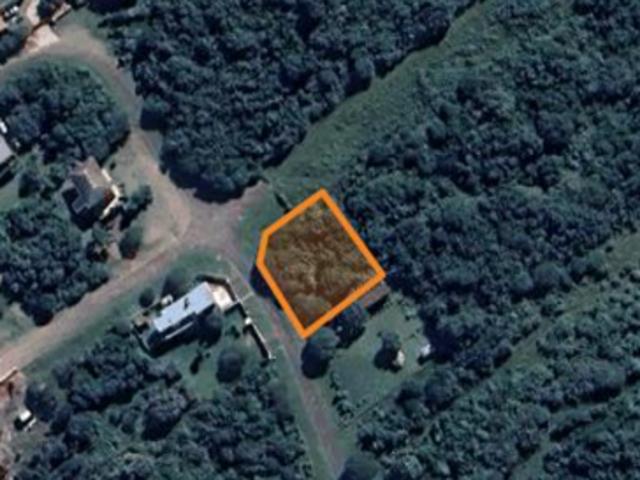 826 m² Land available in Cintsa