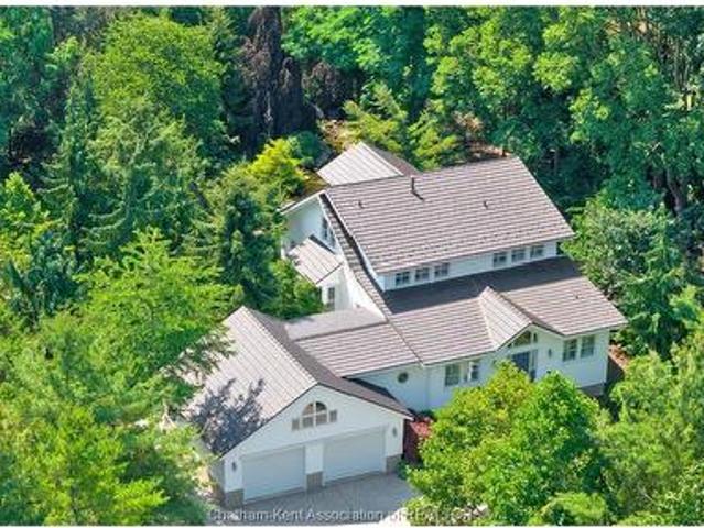 8274 Talbot Trail, Blenheim, ON, N0P 1A0 house for sale | Listing ID 26014 | Royal LePage