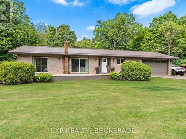 8283 Perth Road, Frontenac South, ON, K0H 2L0 house for sale | Listing ID X13548 | Royal LePage