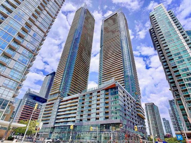 828 3 Concord Cityplace Way, Toronto | 2Beds/2Bath, Condo, $3,300/mo | Condos. Ca