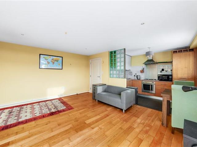 82 The Crescent Building, Parkwest, Dublin 12 Ray Cooke Auctioneers Terenure 4913 MyHome. Ie Residential