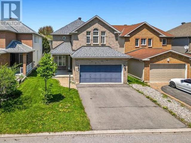 82 Upney Drive, Ottawa, ON, K2J 5G6 house for sale | Listing ID X13149 | Royal LePage